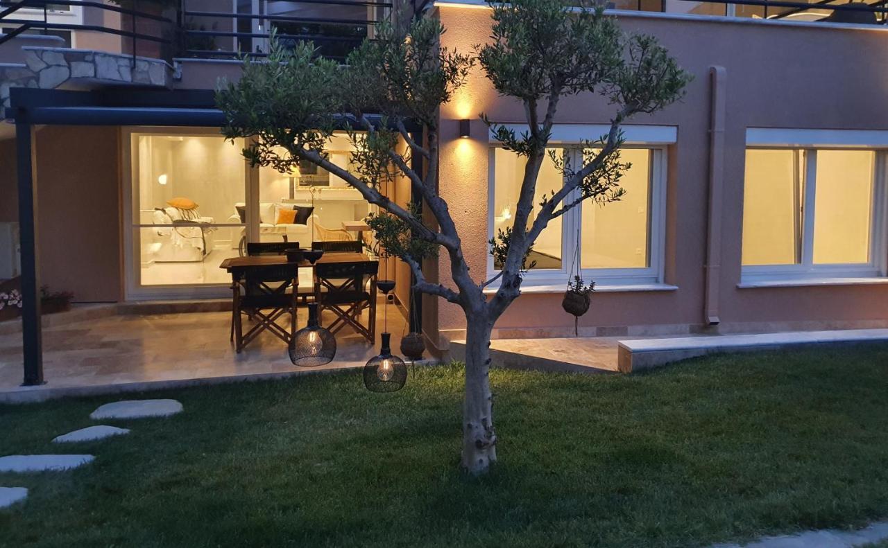 Вилла Dioni Luxury House Nea Iraklitsa Экстерьер фото