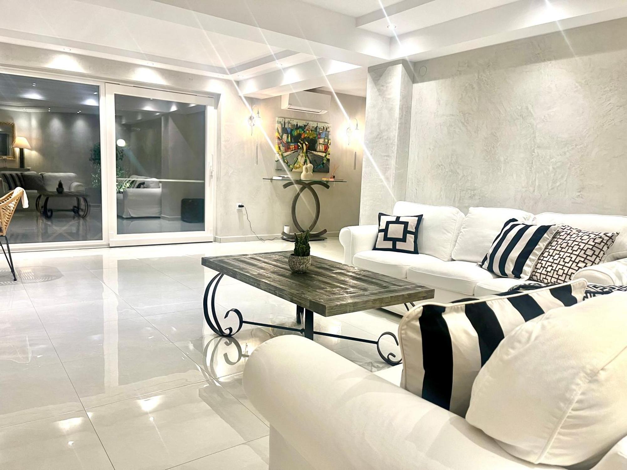 Вилла Dioni Luxury House Nea Iraklitsa Экстерьер фото
